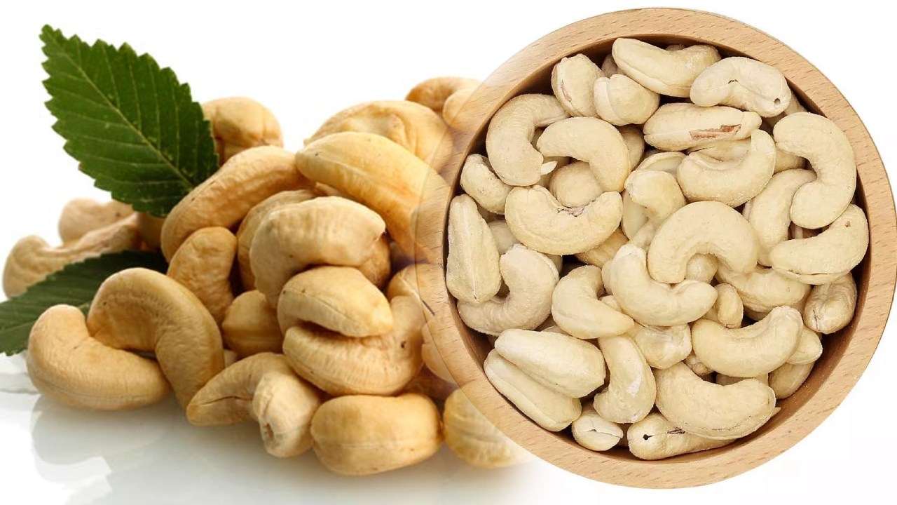 10 Incredible Cashew Nut Benefits in Telugu