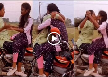 Bike Stunt Video _ Girls Stunting On Moving Bike together Video Viral on Social Media